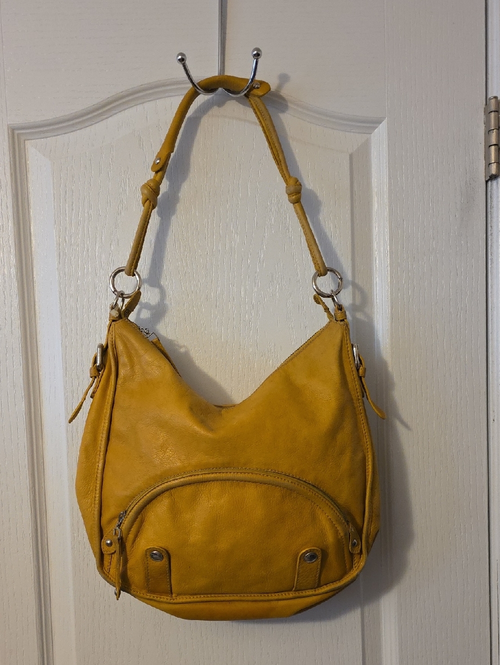 Vintage Nuovedive Yellow Leather Hobo Shoulder Bag - Stylish Everyday Carry